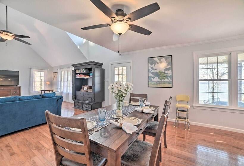 Country Chic Home W/ Fire Pit, Steps To Lake!