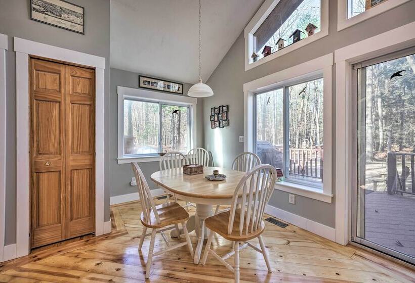 Cozy Anglers Hideaway ~ Half Mi To Lake Michigan!