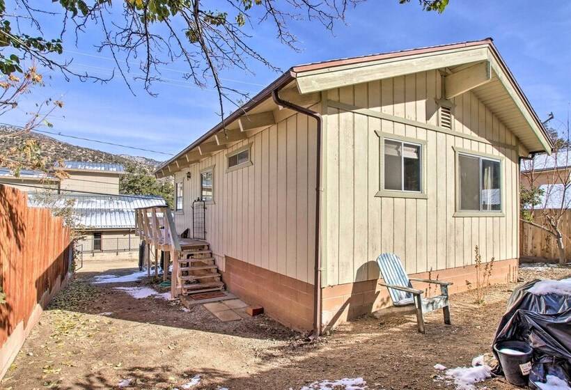Cozy Cabin W/ Deck   Near Frazier Mtn Park
