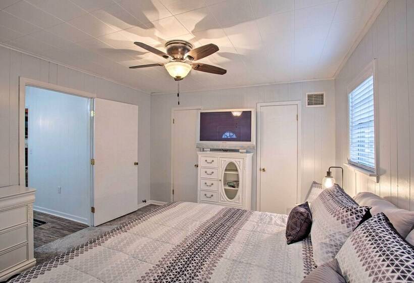 Cozy Cottage On Lake O The Pines W/ Lake Views!