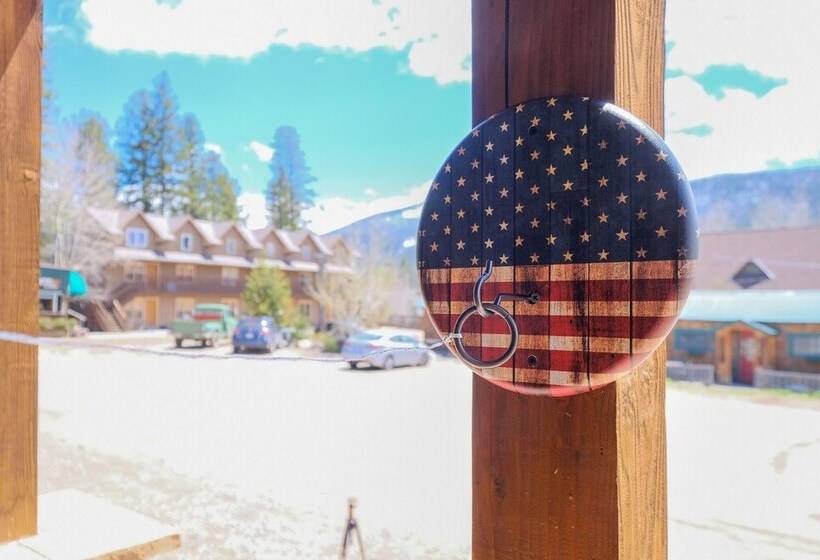 Cozy Grand Lake Mountain View Lodge