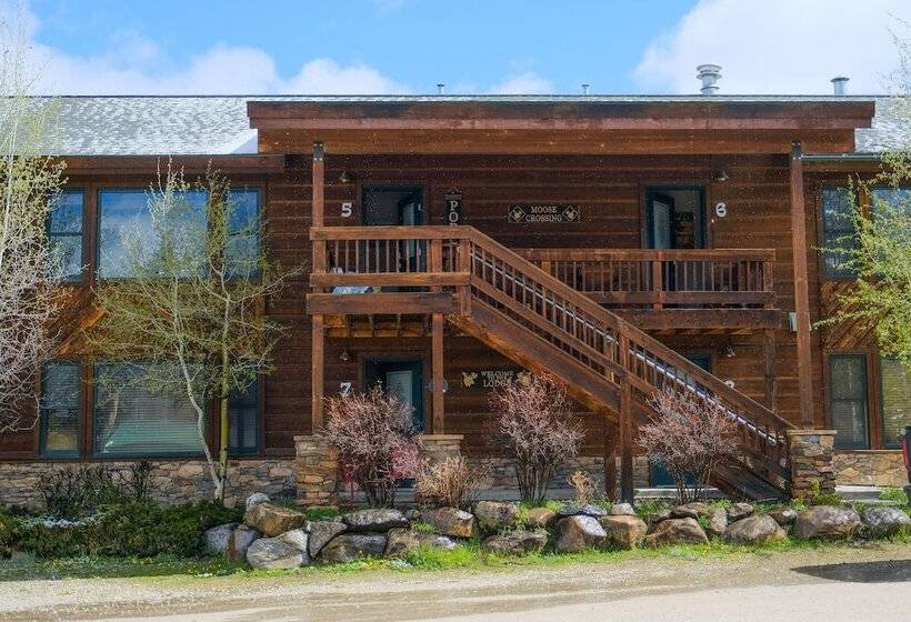 Cozy Grand Lake Mountain View Lodge