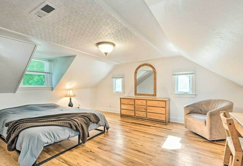 Cozy Grants Pass Home, Walk To Riverside Park