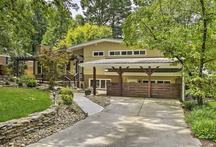 Cozy Pittsboro Escape   Hike, Dine, Explore!