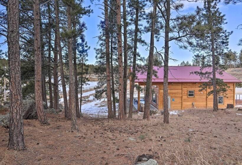 Cozy & Private Custer Cabin W/ Hiking On Site