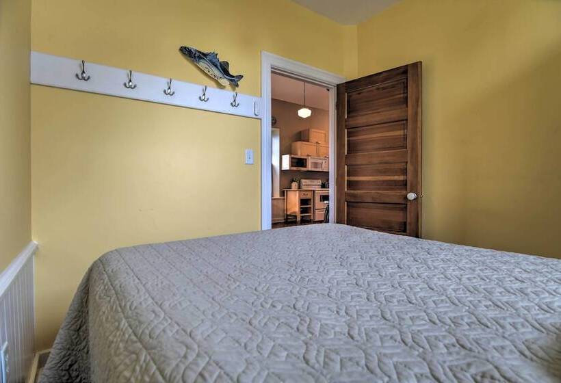 Cozy Wrightsville Cottage W/ Private Hot Tub!