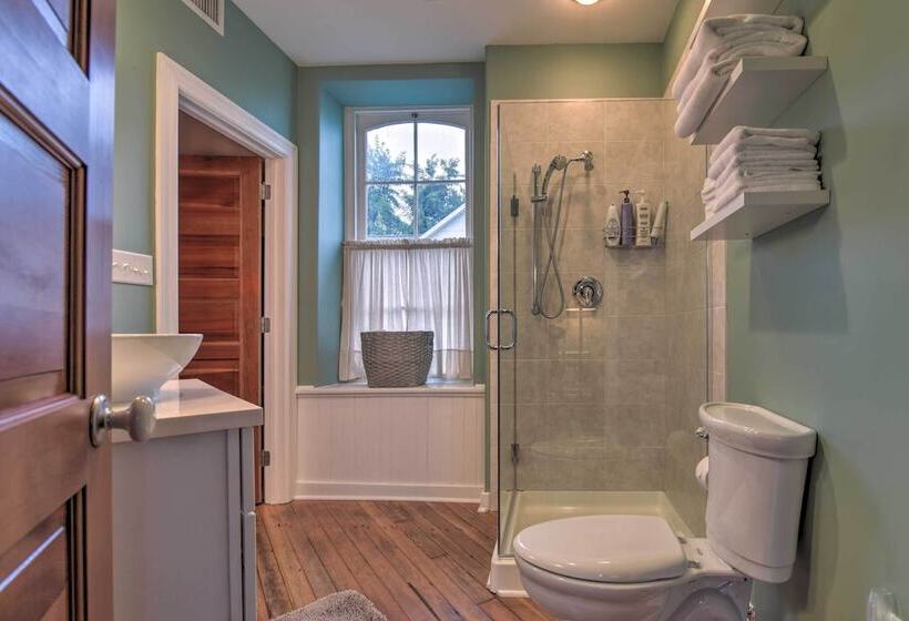 Cozy Wrightsville Cottage W/ Private Hot Tub!