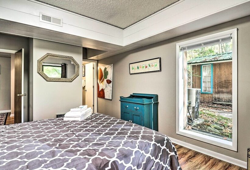 Creekside Retreat   Mins To Slopes & Trails!