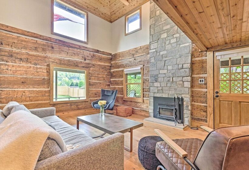 Custom Creekside Cabin In Blue Ridge Mountains