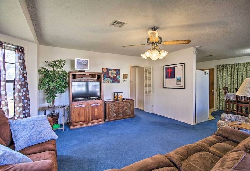 Dog Friendly Bartlesville Retreat W/ Yard!