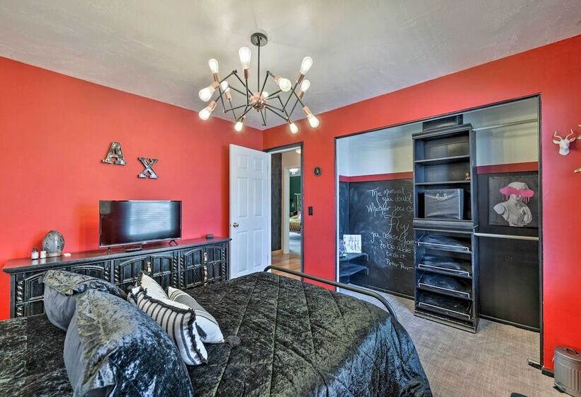 Eclectic Salt Lake Home With 2 Decks + Fire Pit!