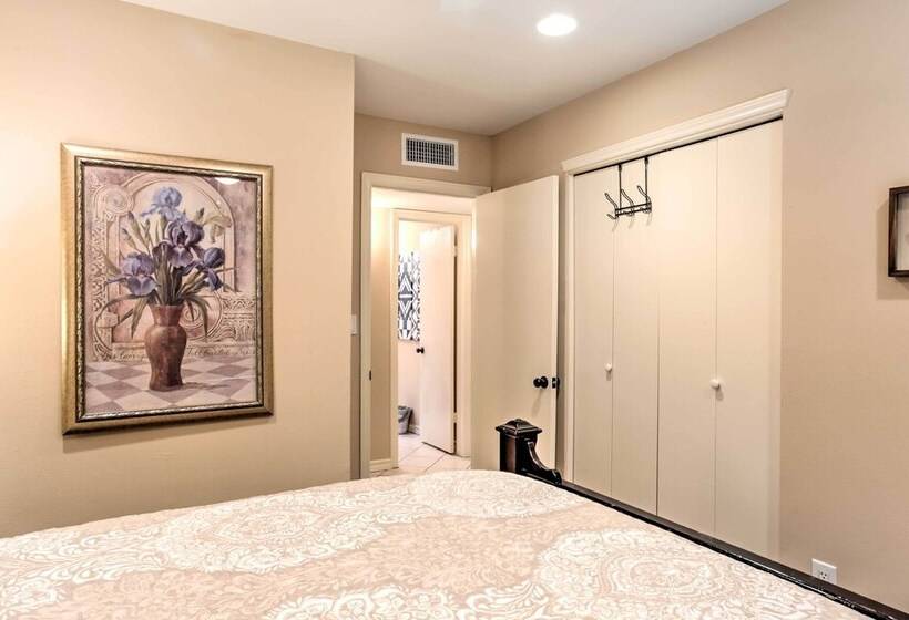 El Paso Smart House: Backyard   12 Mi To Downtown