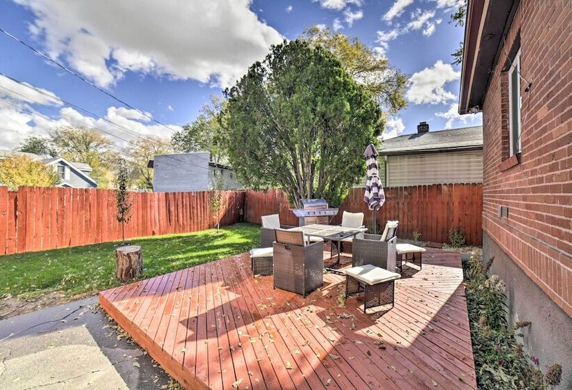 Enchanting Reno Retreat W/ Deck: Walk To Midtown!