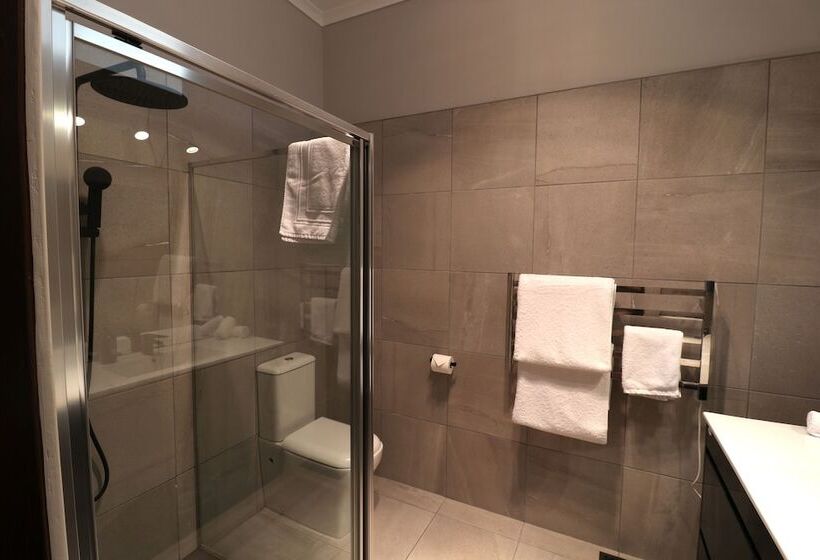 Exchange Hotel Beaconsfield