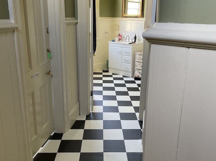 Exchange Hotel Beaconsfield