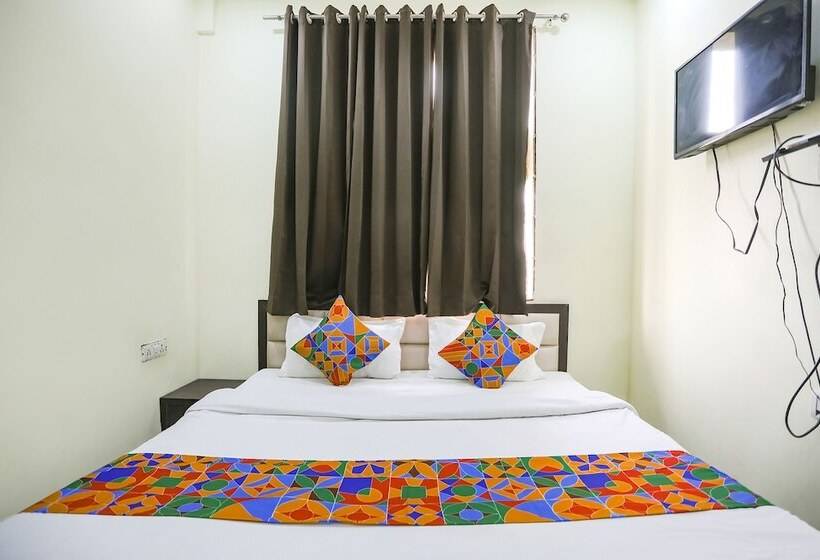 Fabhotel Heritage Villa