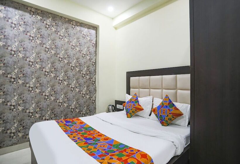 Fabhotel Heritage Villa