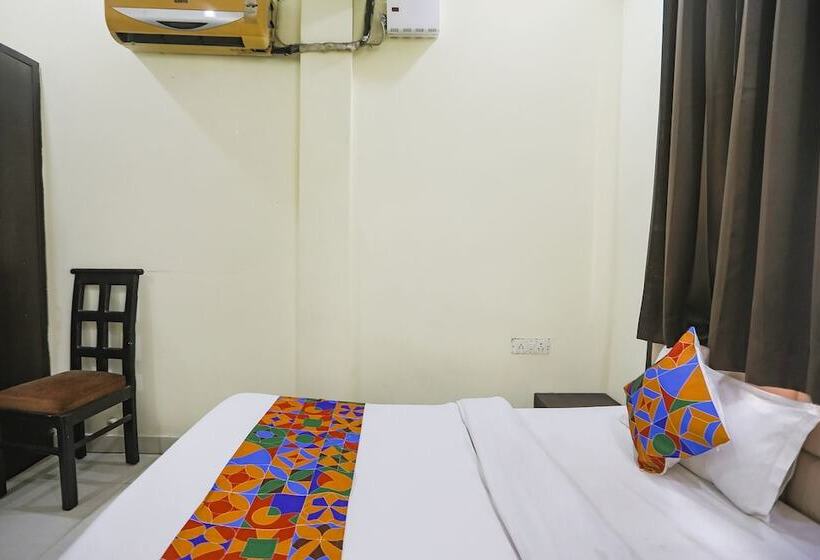 Fabhotel Heritage Villa