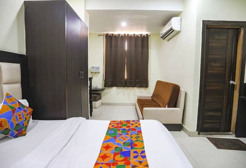 Fabhotel Heritage Villa