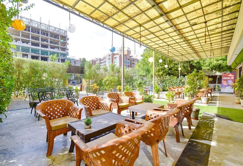 Fabhotel Siddharth Corporate