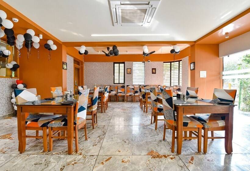 Fabhotel Siddharth Corporate