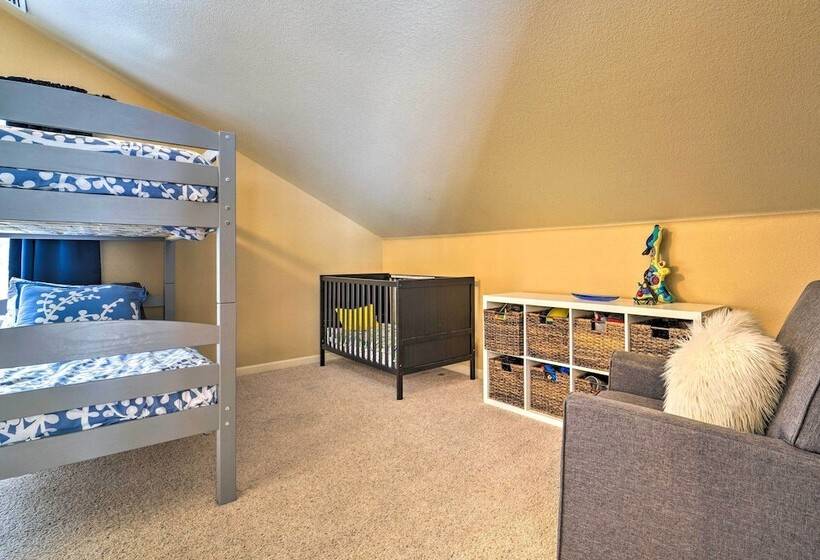 3 Mi To Donner Ski: Soda Springs Cabin W/ Deck