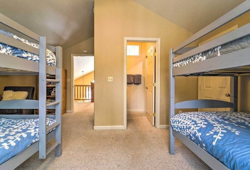 3 Mi To Donner Ski: Soda Springs Cabin W/ Deck