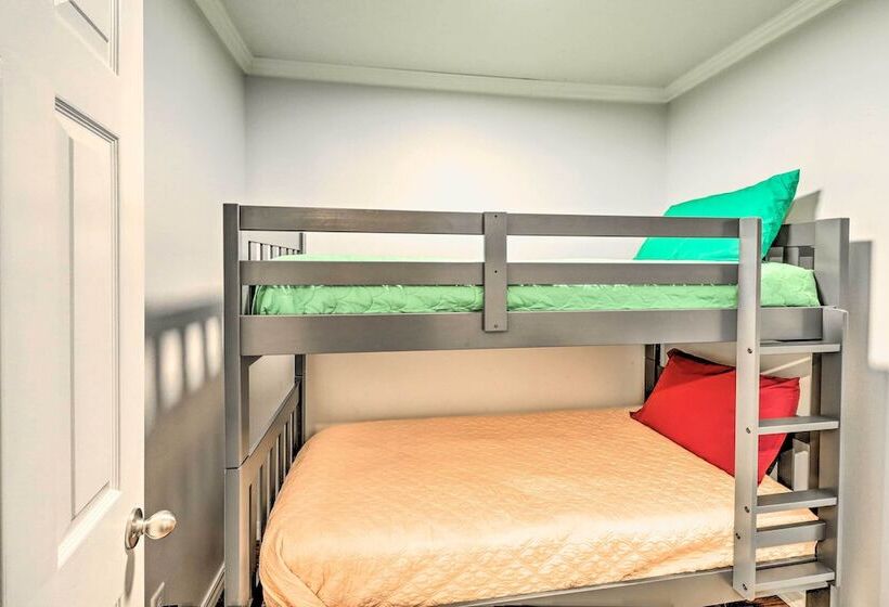 Family Friendly Lakeview Home W/ Private Yard