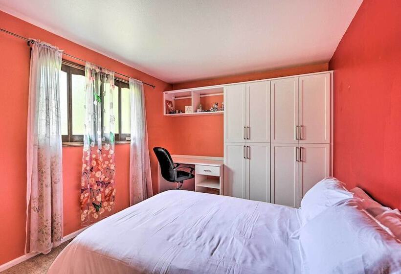 Family Friendly Redmond Home W/ Spacious Deck