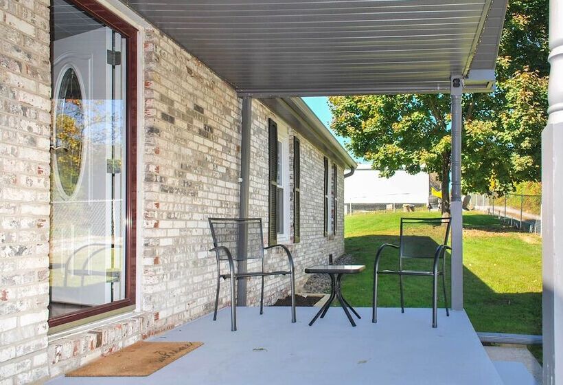 Family Friendly Sanctuary: Bbq, Patio & Yard