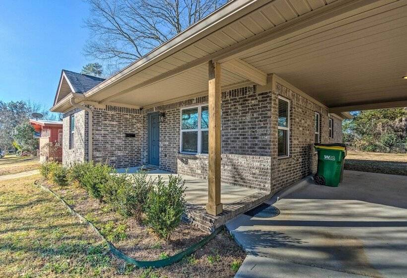 Family Home ~ 5 Mi To Downtown Little Rock!
