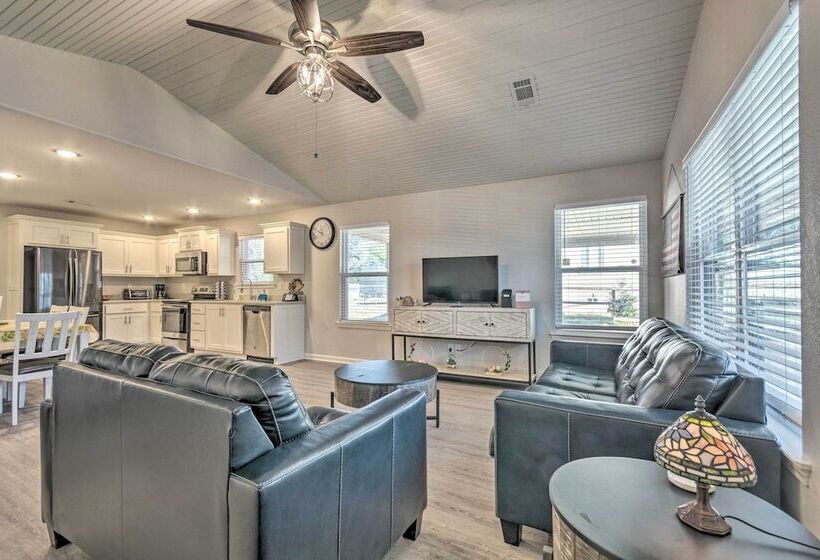 Family Home ~ 5 Mi To Downtown Little Rock!