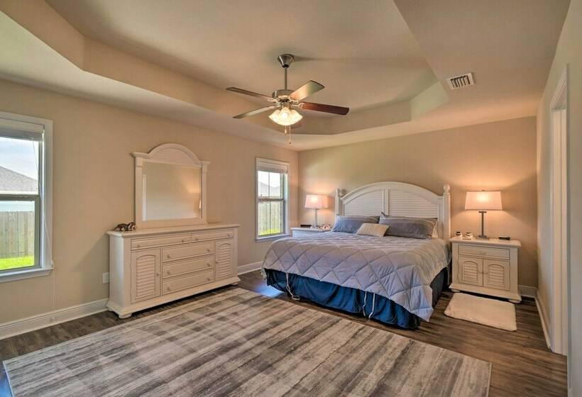 Foley Home W/ Outdoor Pool < 15 Mi To Beach