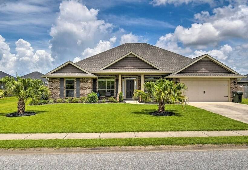 Foley Home W/ Outdoor Pool < 15 Mi To Beach