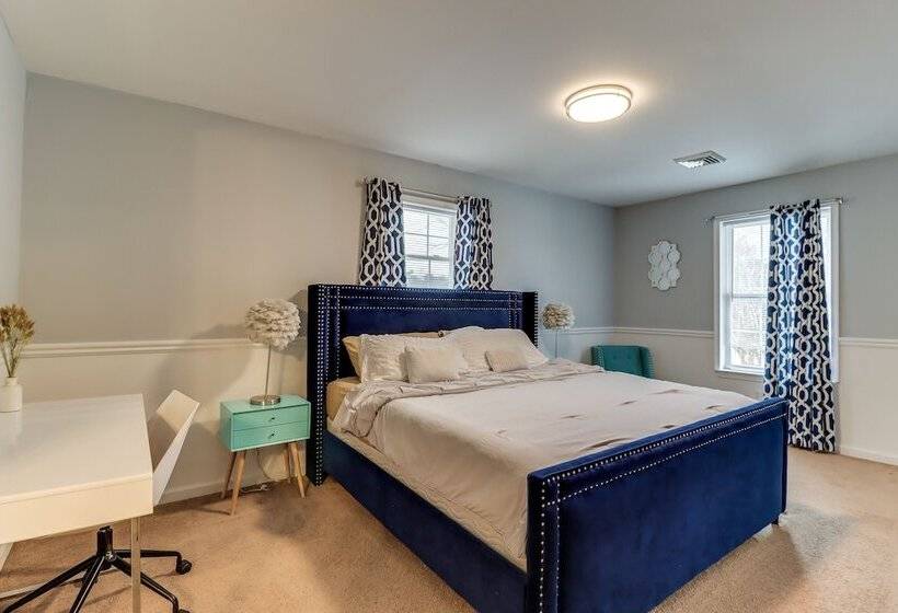 Poconos Home W/ Pool Access ~ 6 Mi To Ski Resort