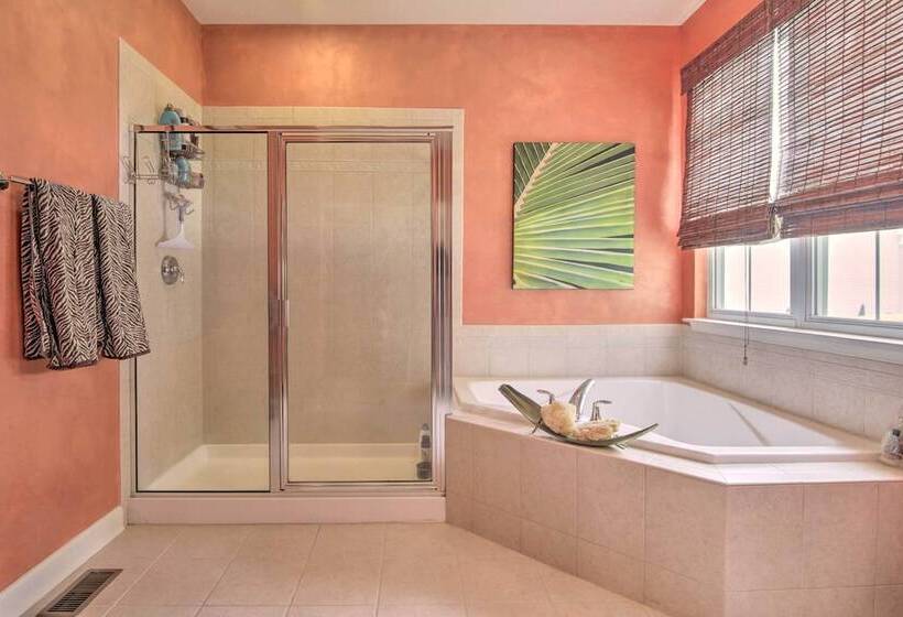 Golf & Beach Home W/ Bikes In Selbyville!