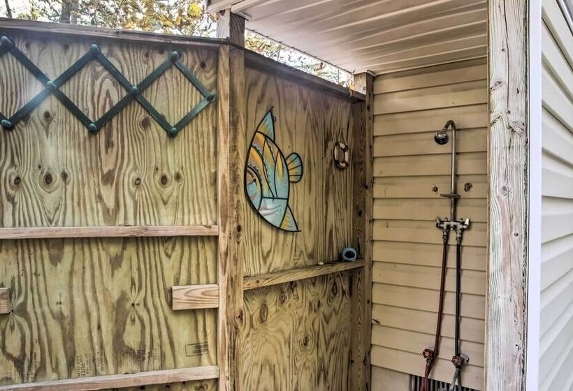 Golf Getaway W/ Pool Access 2 Mi To Bethany Beach!