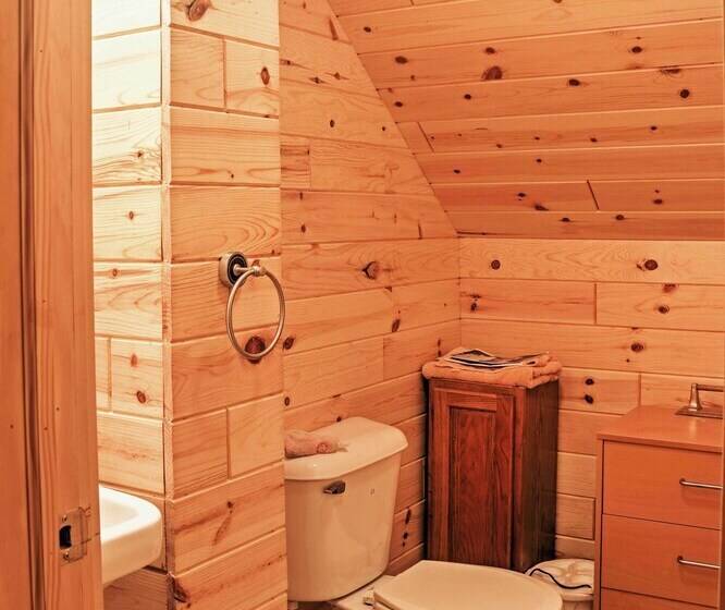 Gould City Lakefront Hideaway W/ Dock & Rowboat!