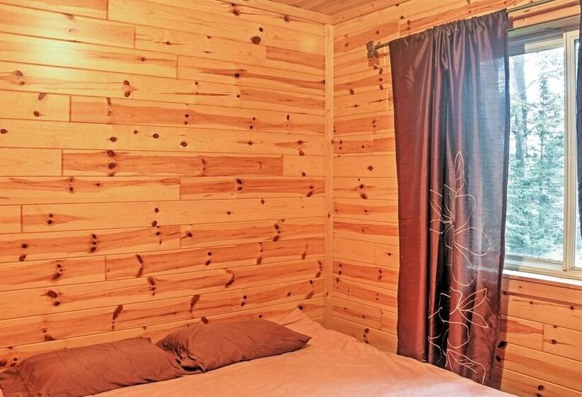 Gould City Lakefront Hideaway W/ Dock & Rowboat!