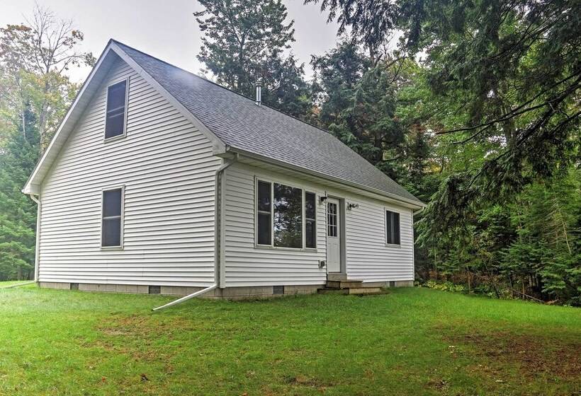 Gould City Lakefront Hideaway W/ Dock & Rowboat!