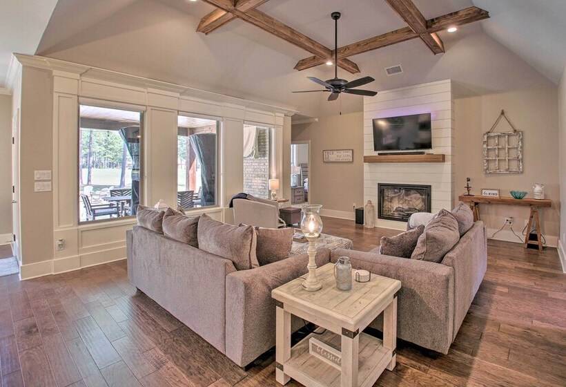 Greenside Bunker  W/ Fire Pit On Golf Course!