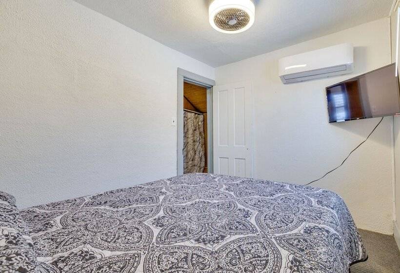 Harpers Ferry Escape: Near Hiking & Kayaking