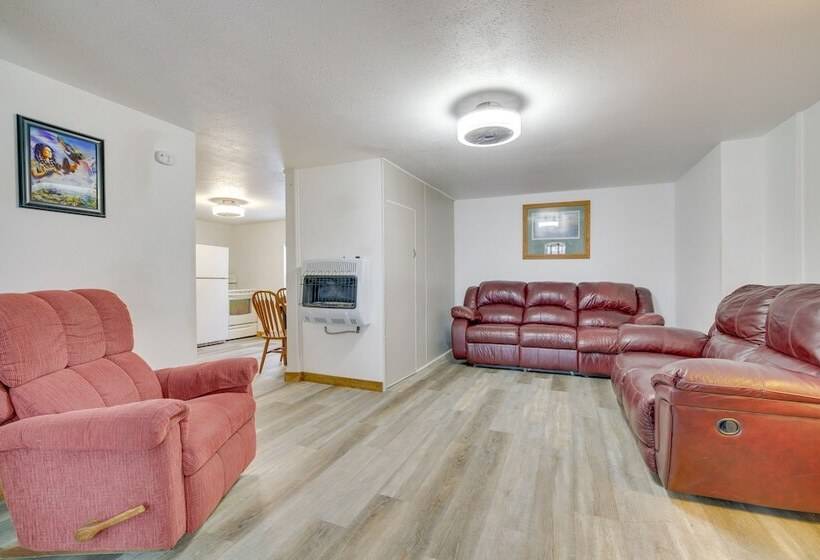 Harpers Ferry Escape: Near Hiking & Kayaking