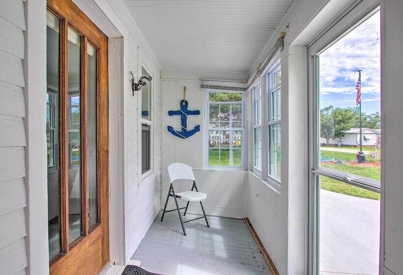 Harpers Ferry Escape: Near Hiking & Kayaking