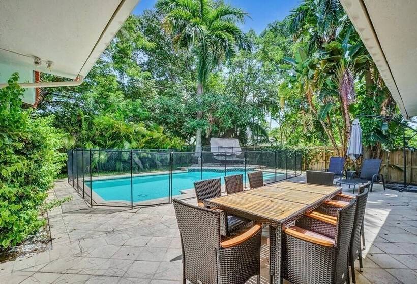 Hidden Miami Gem W/ Pool, Bbq & Minutes To Beach!