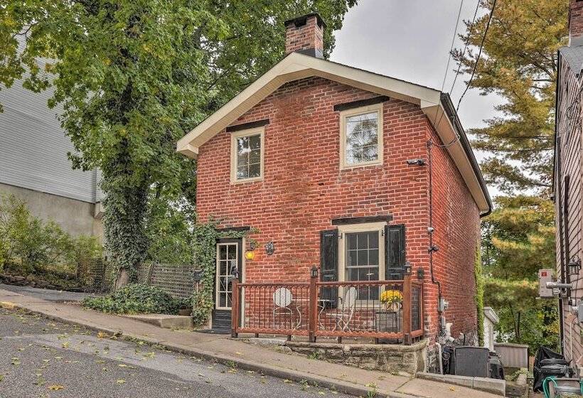 Historic Home In Lambertville: Walk To Bridge