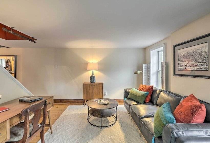 Historic Home In Lambertville: Walk To Bridge