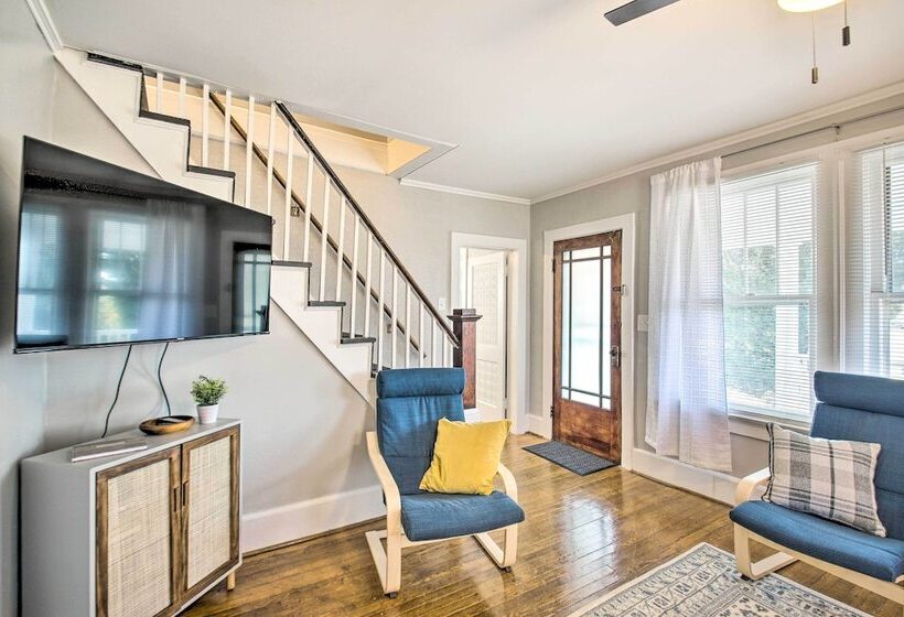 Historic Staunton Home ~ 1 Mi To Downtown!