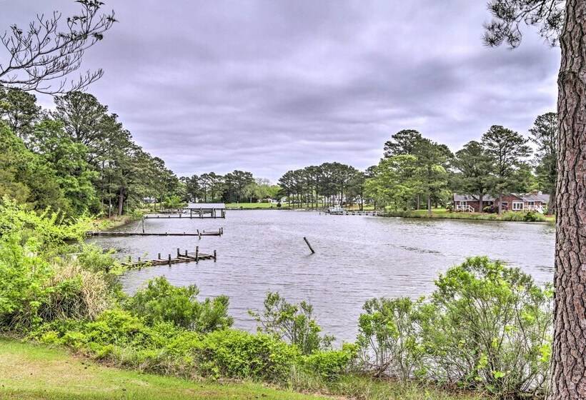 Home On Chesapeake Bay: Large Yard, Fire Pit