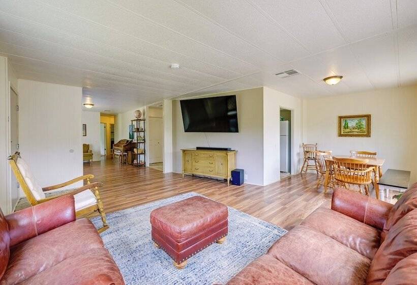 Adventure Haven W/ On Site Fun: Near Sequoia!